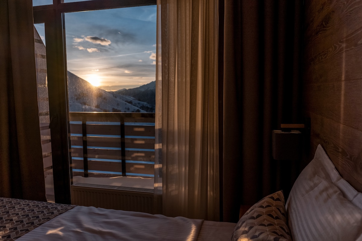 Двухместный номер с 2 кроватями в Gogi Ski Resort