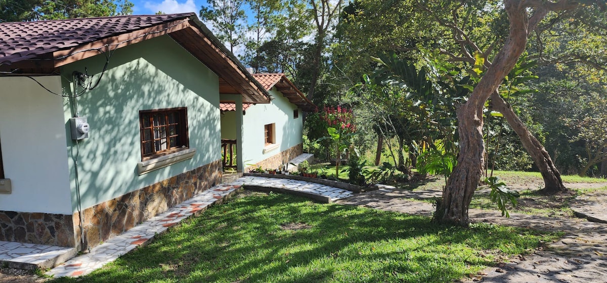 cabaña guayabos 2