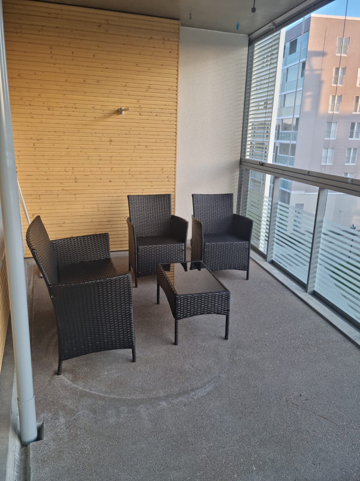 Furnished 3 Room Apartment