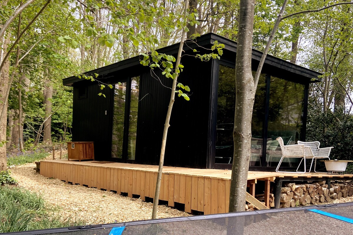 Kokon cabin with tiny forest Zonnebeke