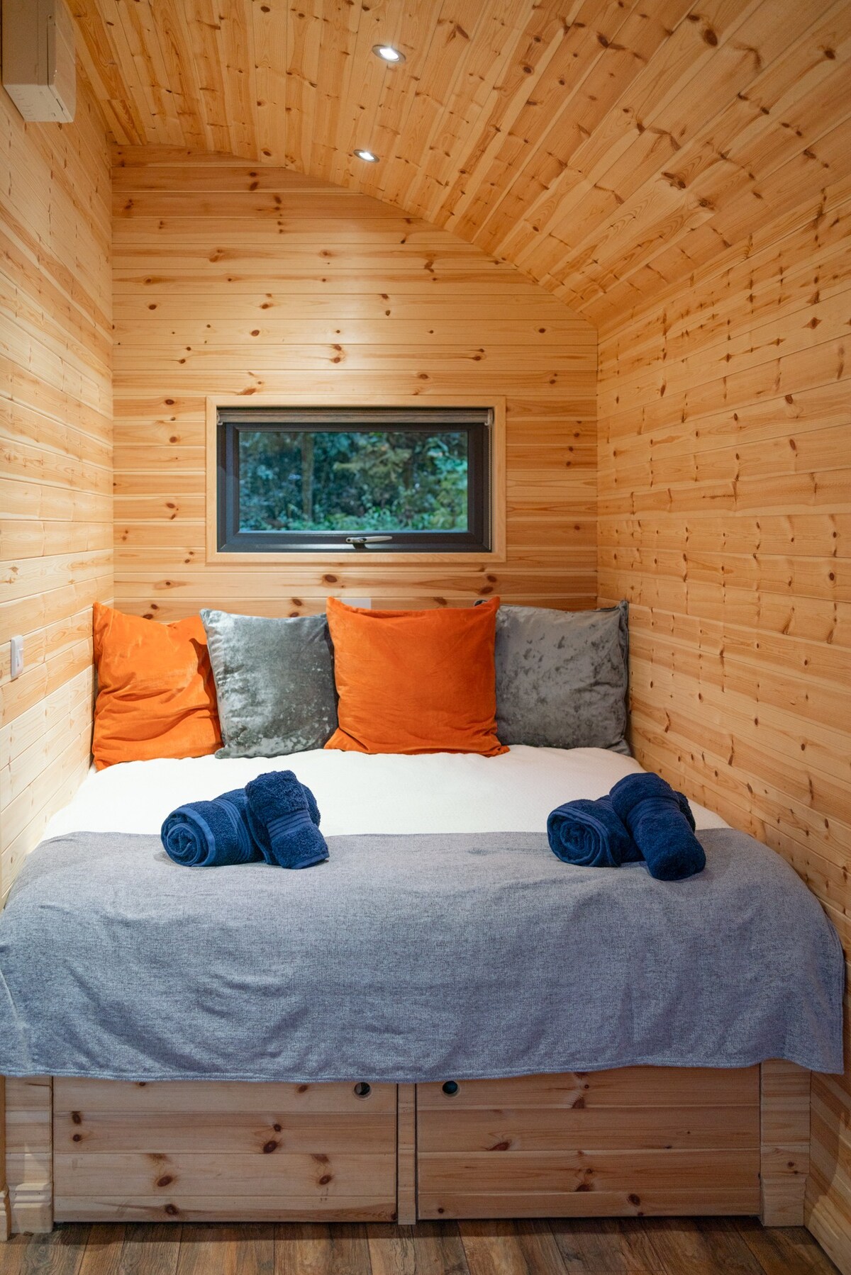 Mount Ephraim Glamping - Discovery Pod