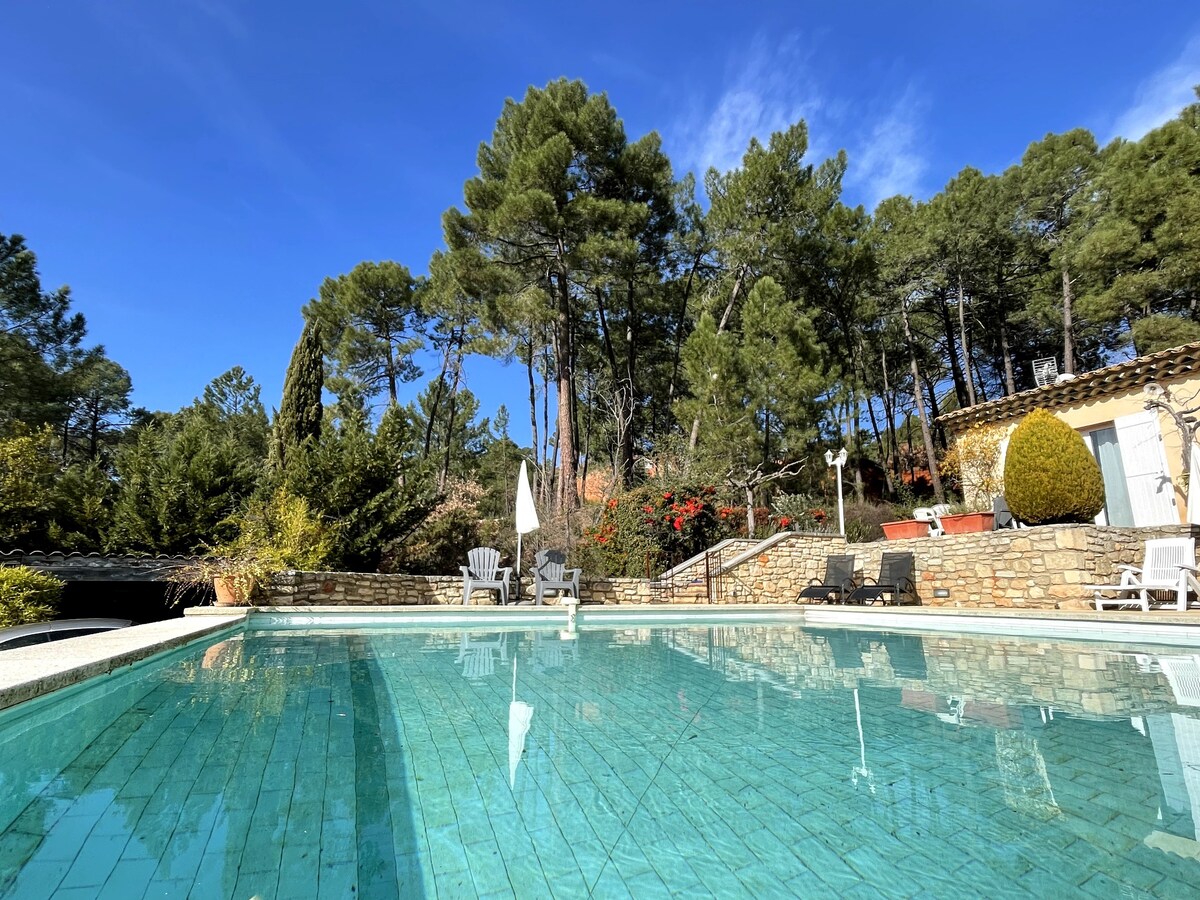 Le charme provençal du gîte «Les Lavandes»