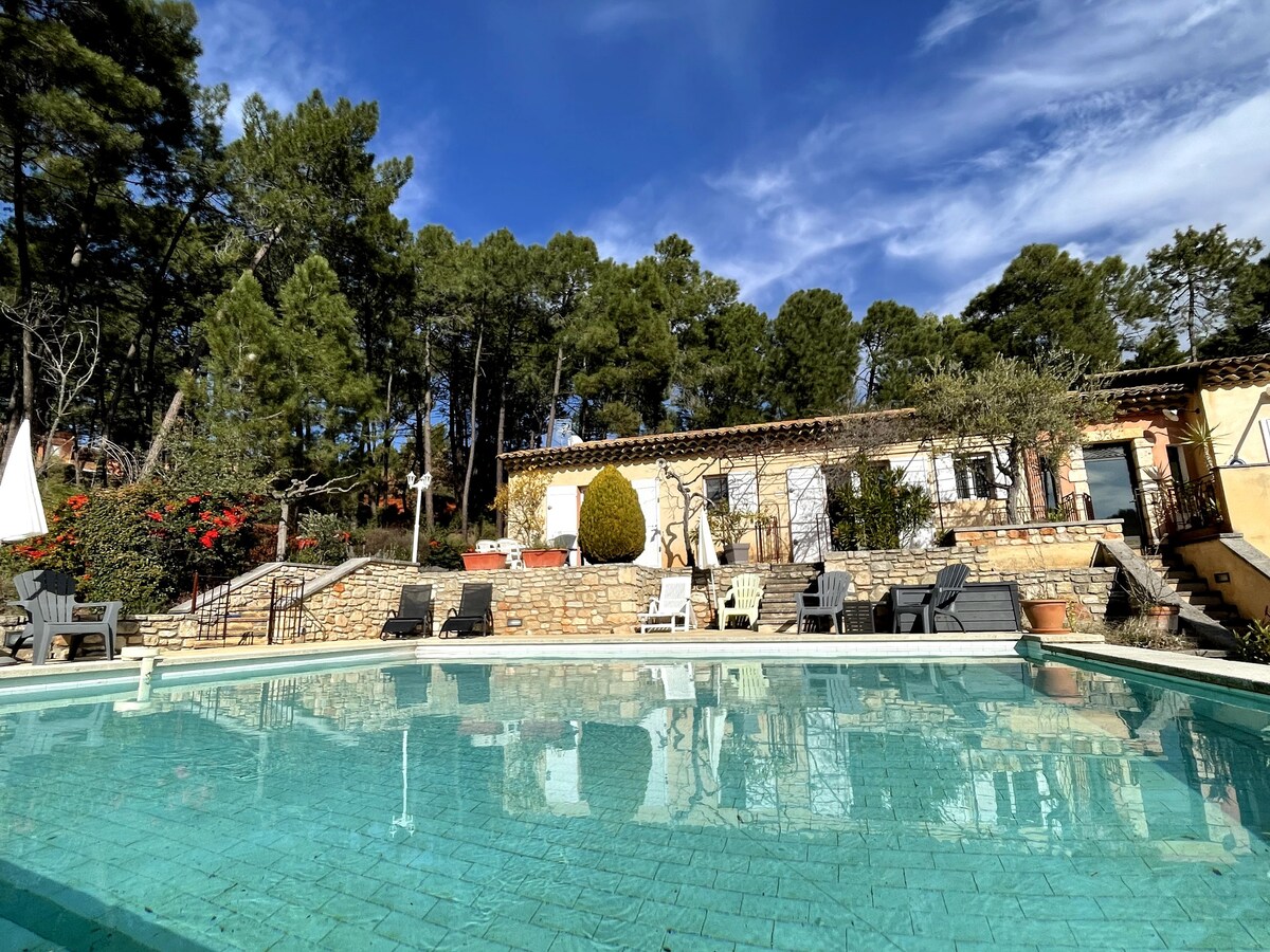 Le charme provençal du gîte «Les Lavandes»