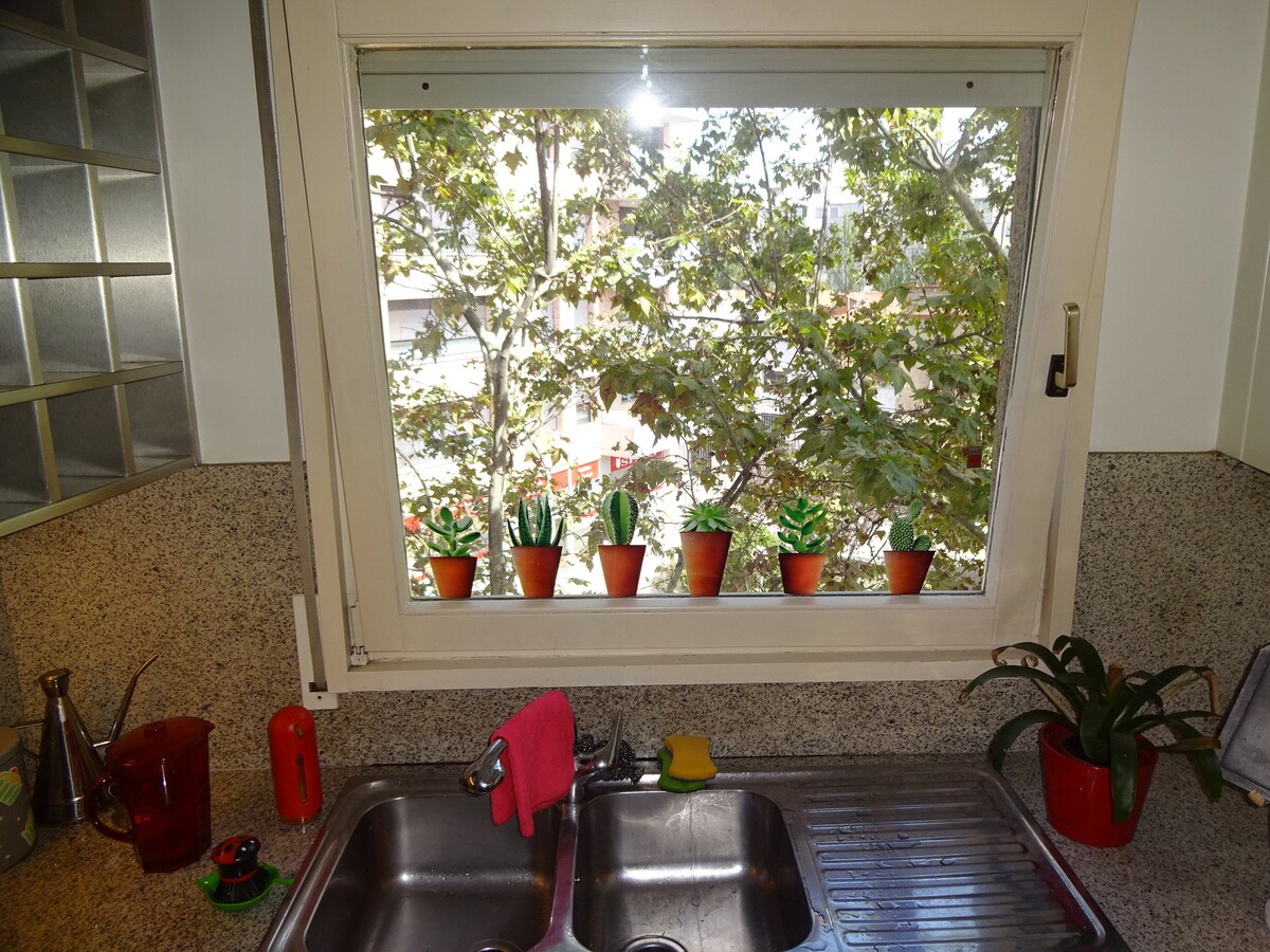 4.2Barcelona Sabadell. Room Private. Shared House