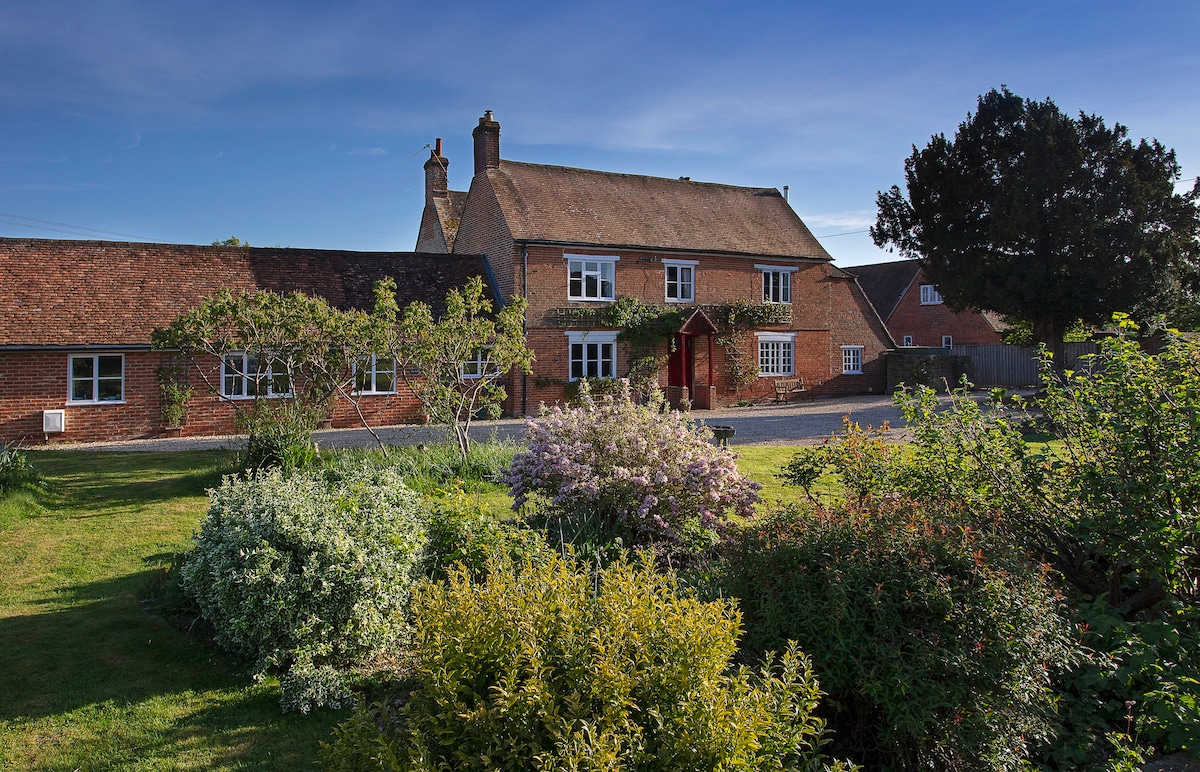 A Cottage Retreat near Oxford
