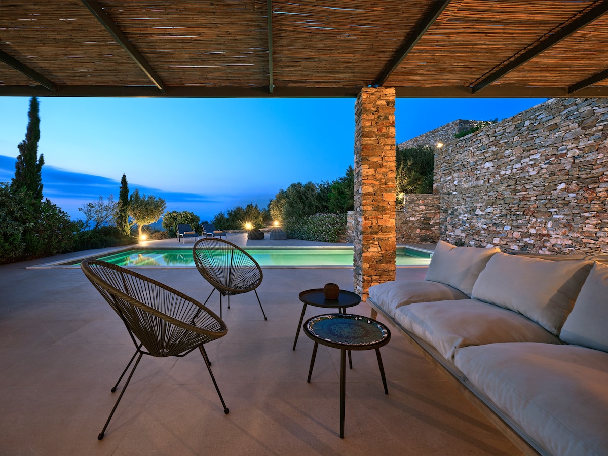 Beautiful Villa near Platis Gialos