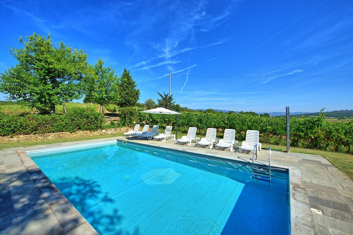 Villa Scerfia - With pool near Pergine Valdarno