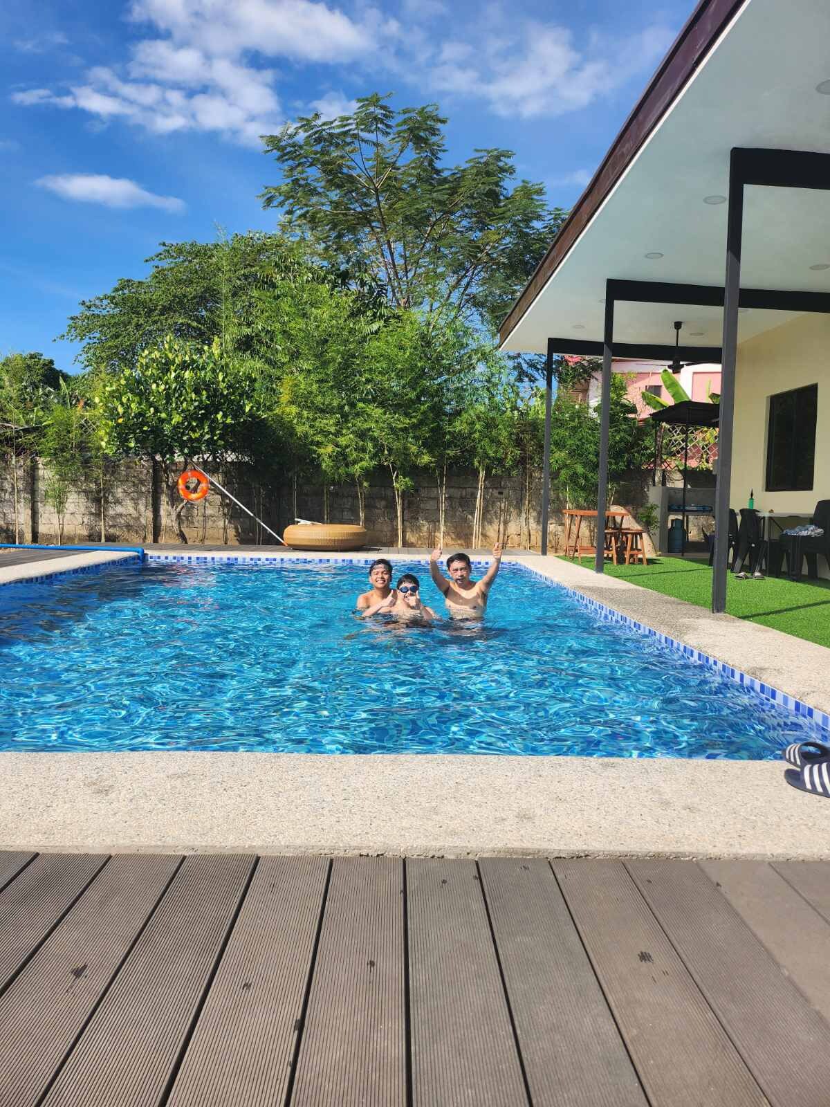 3 BR Villa in Bulacan w/pool