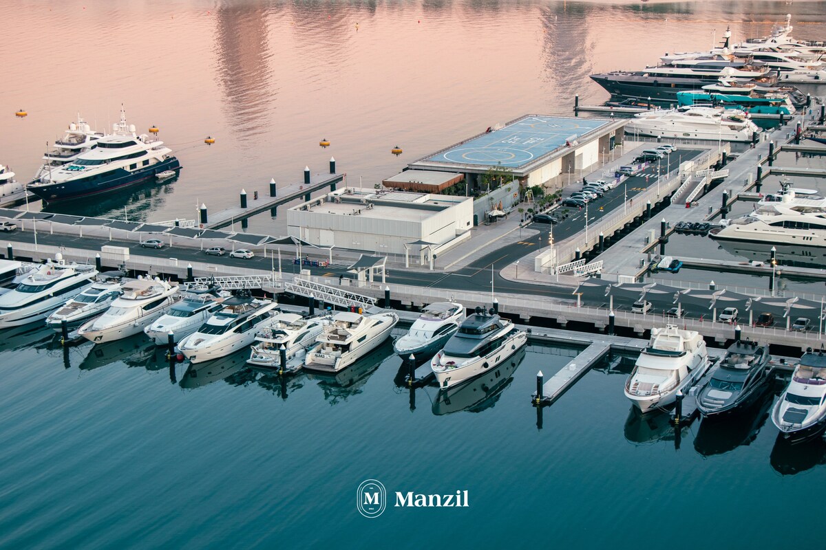 Manzil - 2BR | Emaar Beachfront | Marina View