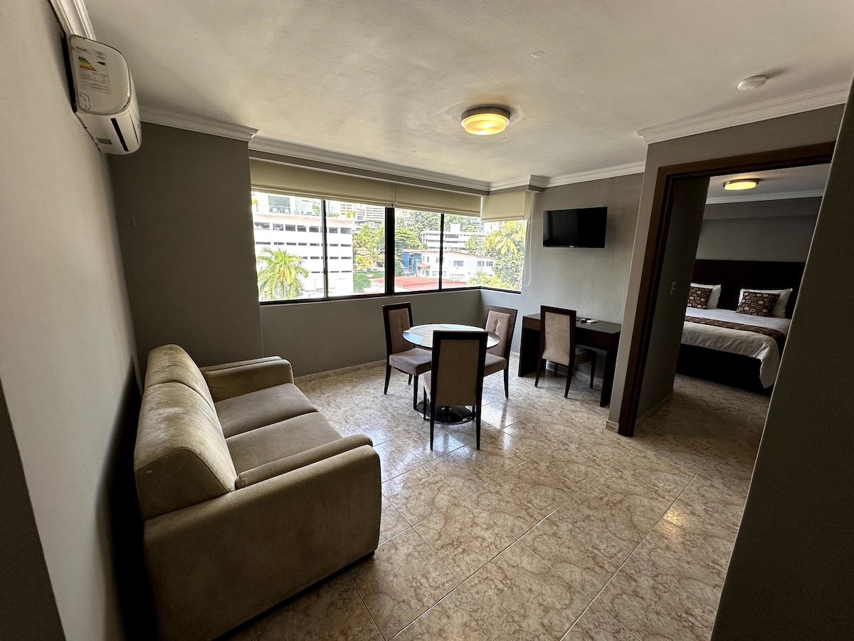 Apart-Hotel Sevilla Suites - 7