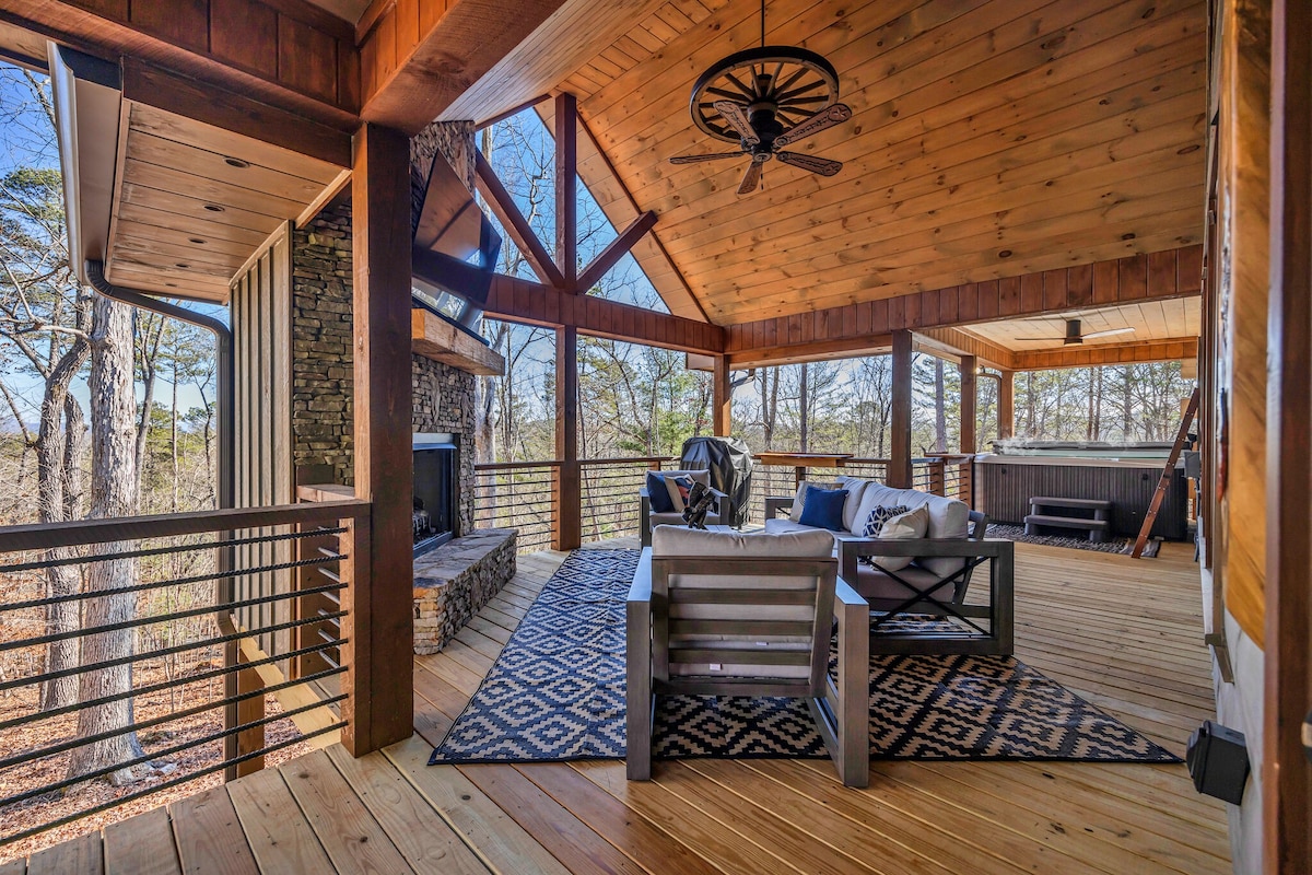 Beaumont - Lux Mountain View Cabin with Hot Tub