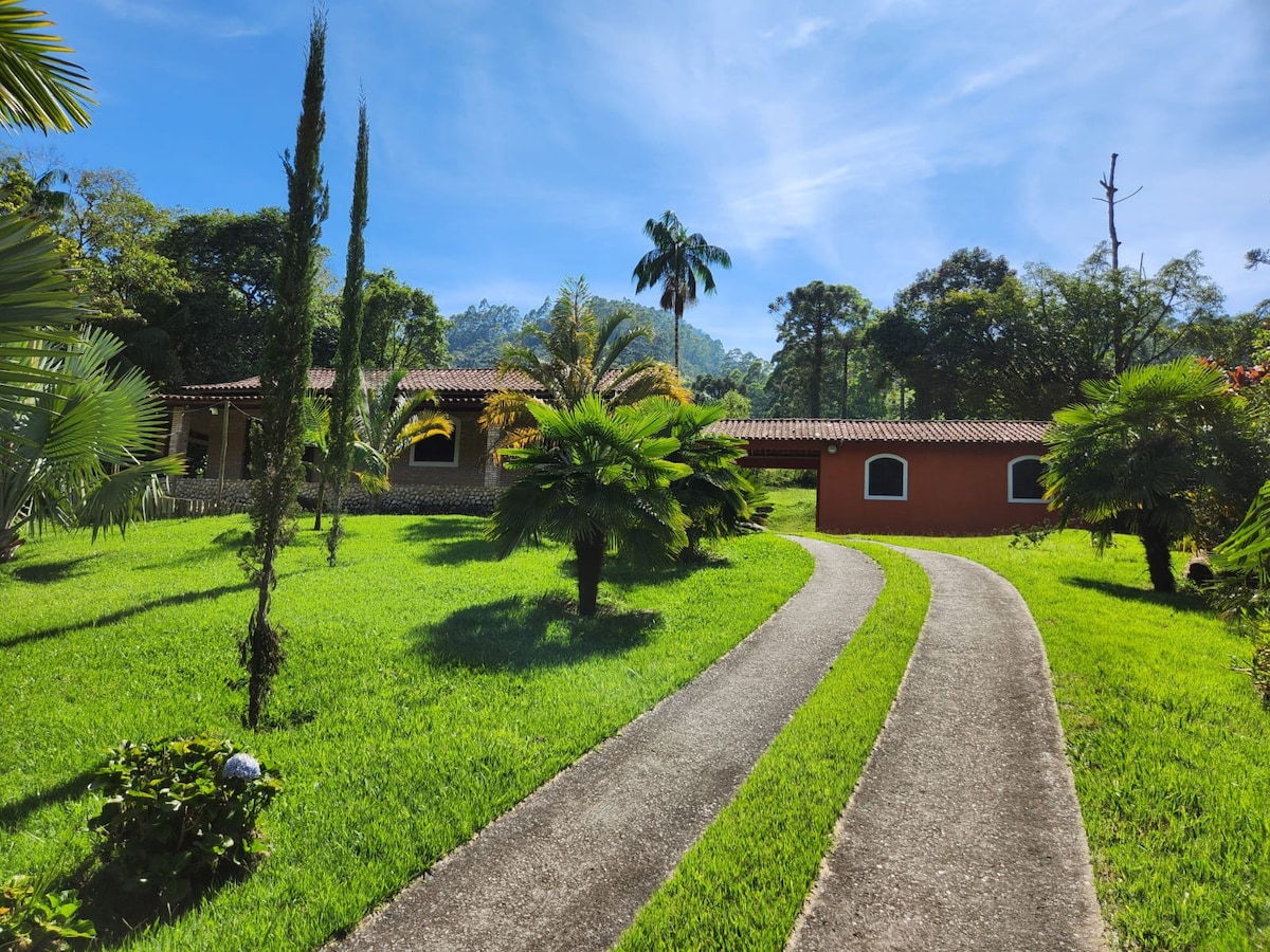 Casa de campo na Mantiqueira, São Francisco Xavier