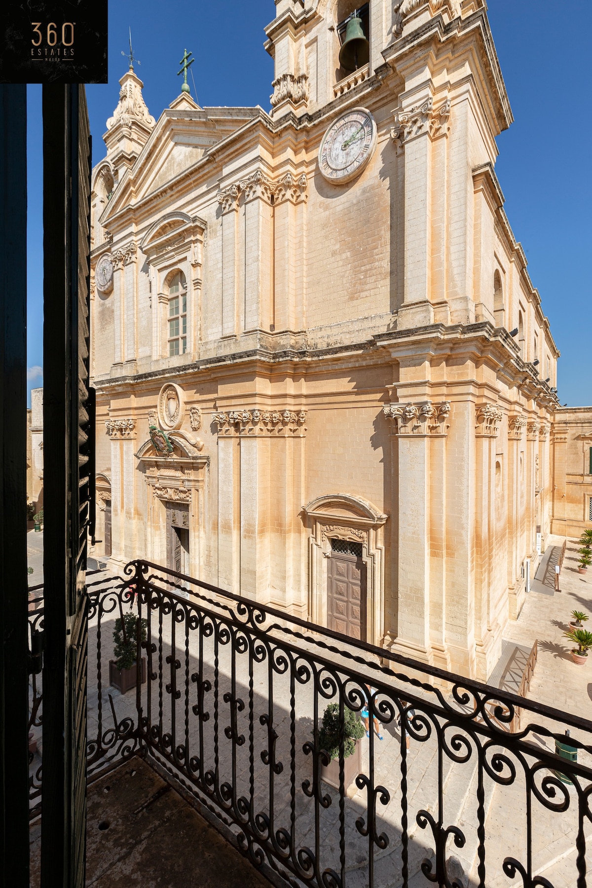 Palazzo EL Cattedrale in historic MDINA