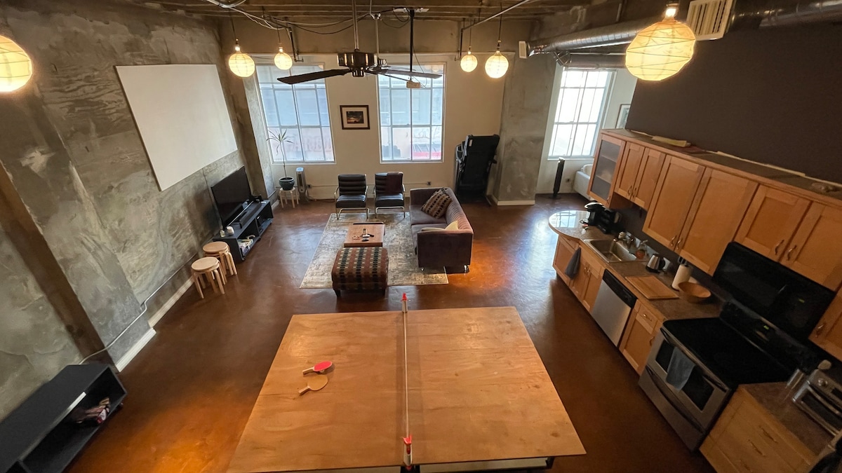 阳光明媚的巨大角落DTLA LOFT