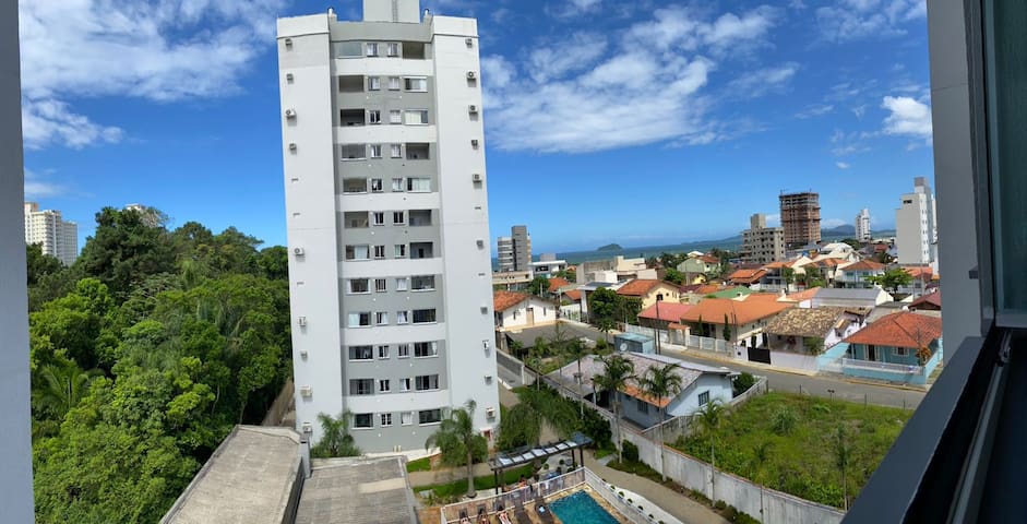 Balneário Piçarras的民宿