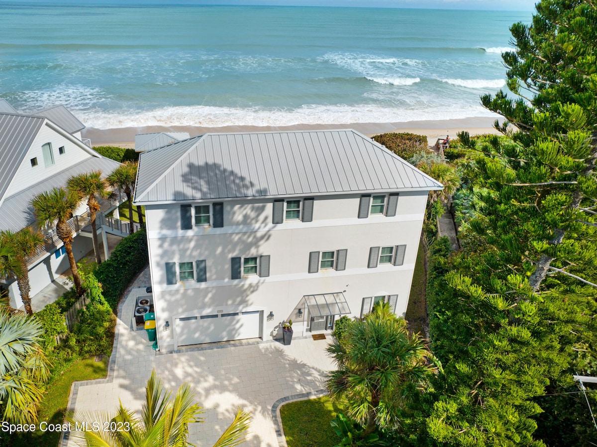 Luxury Oceanfront House Sleep 6+