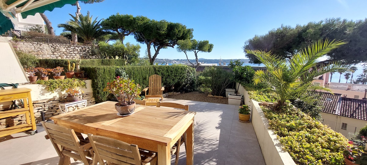 Le Plein Sud, terrasse vue mer