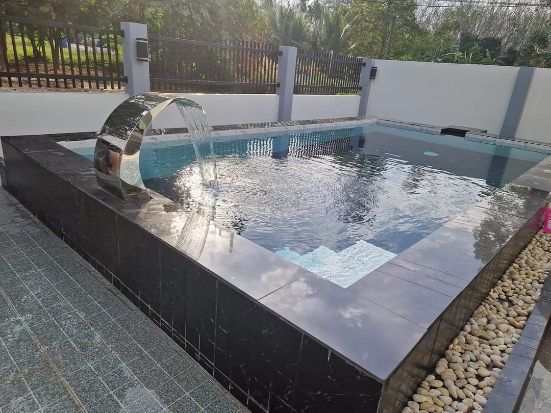 New detached part of pool villa.