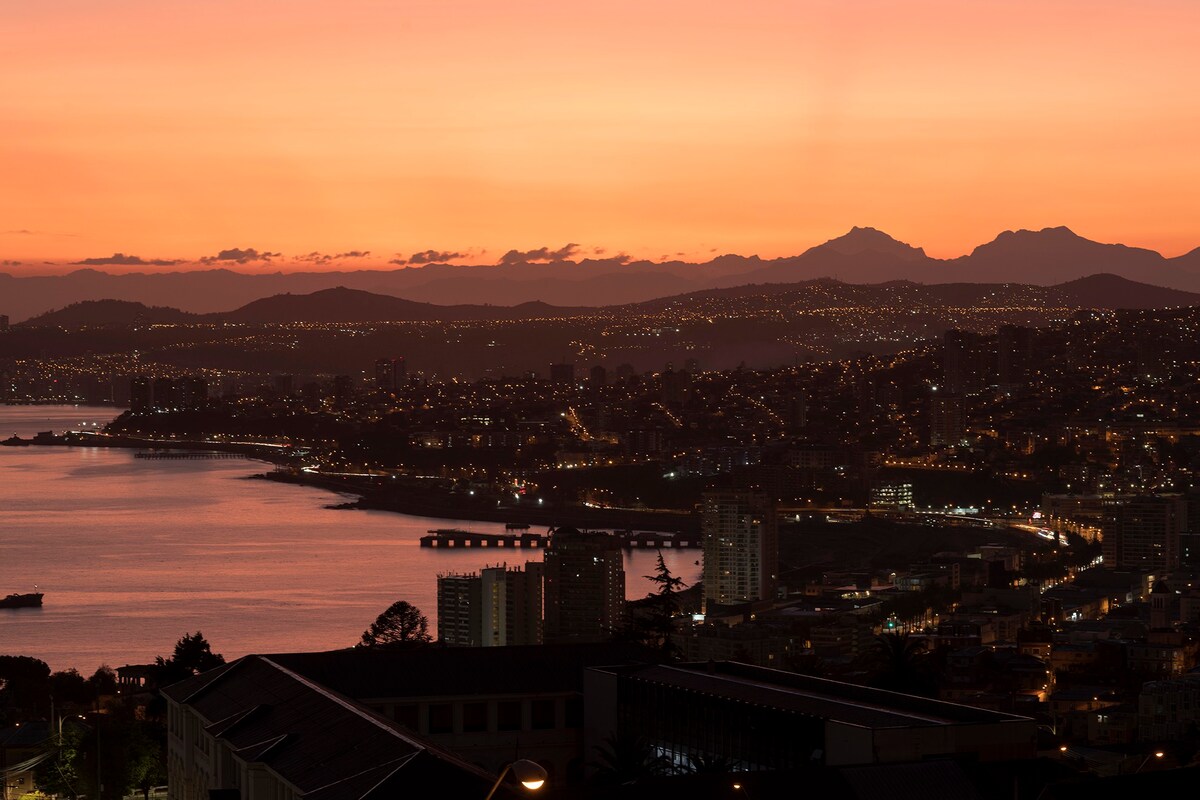 Cabaña con vista a la Bahía de Valparaíso