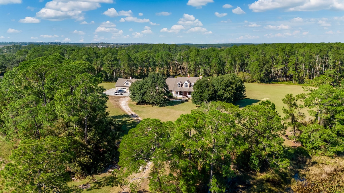 Stunning 40 acre Ranch! Luxury - Privacy - Nature!