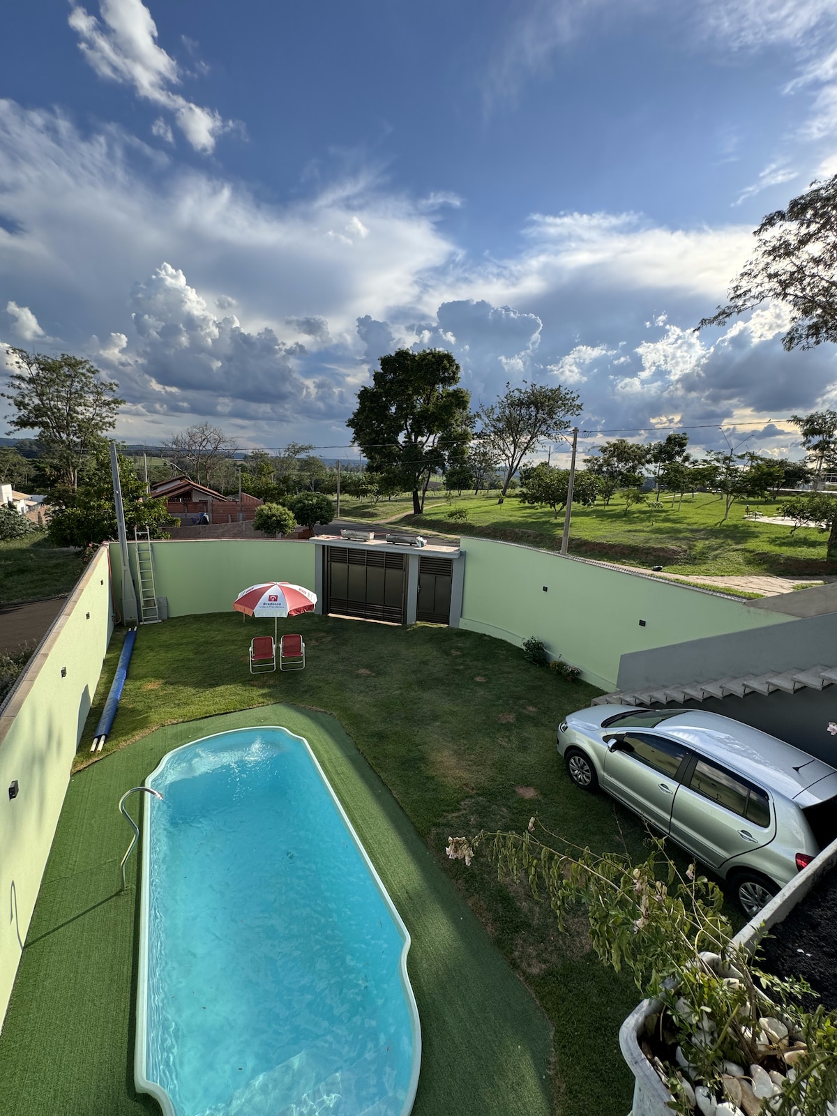 Casa Deslumbrante com Piscina