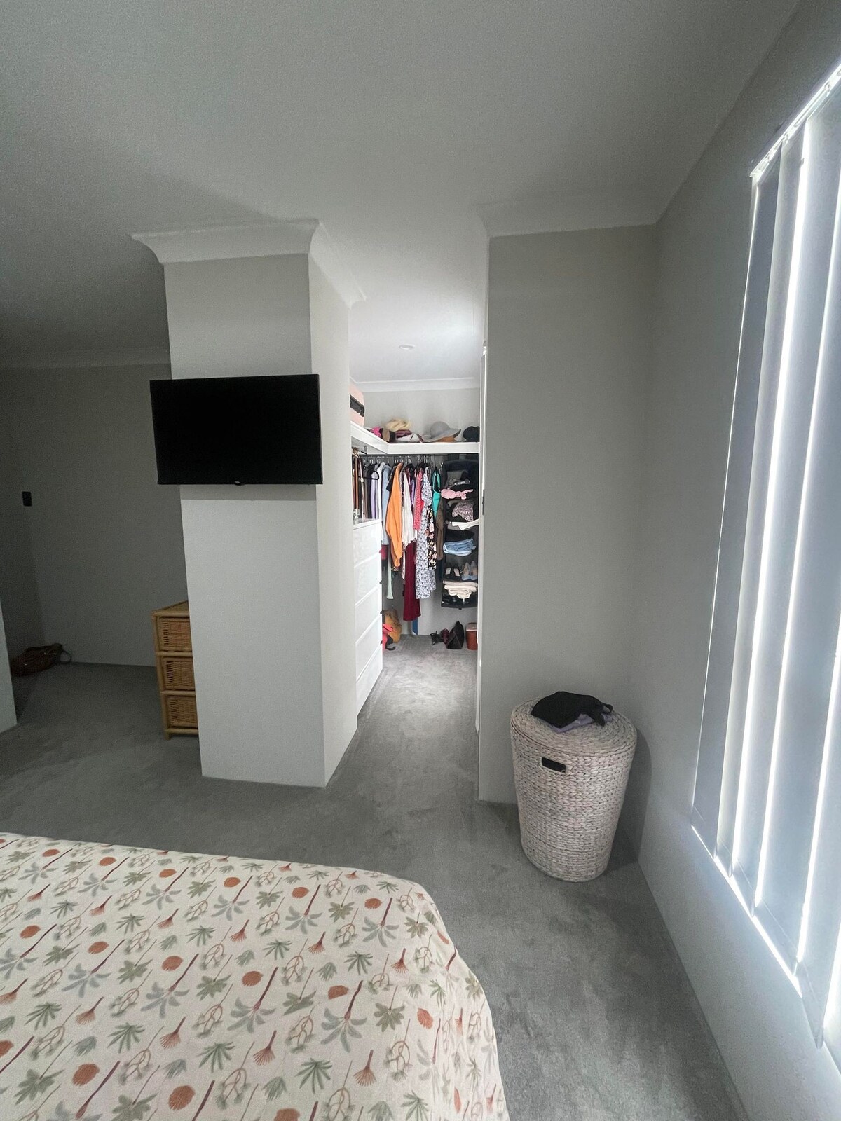 Serene, master bedroom + ensuite