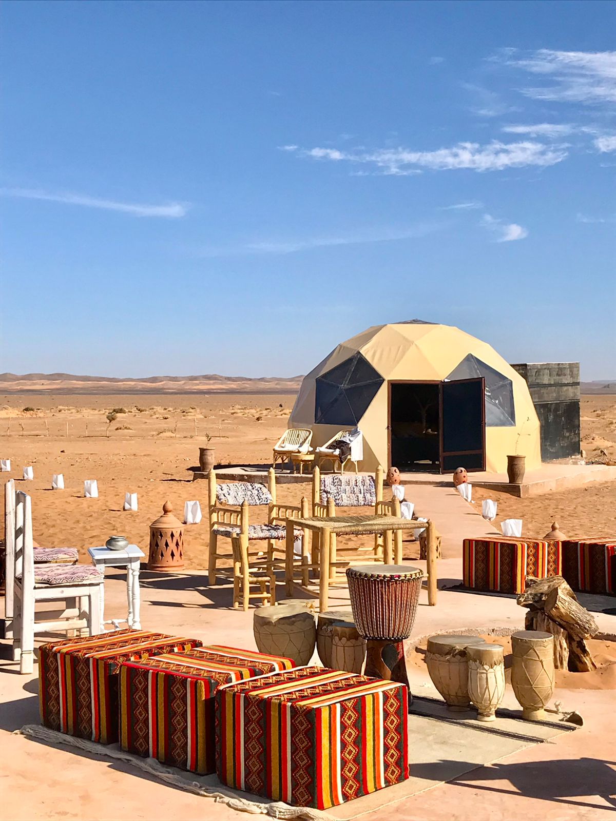 Erg chebbi Merzouga私人豪华圆顶屋