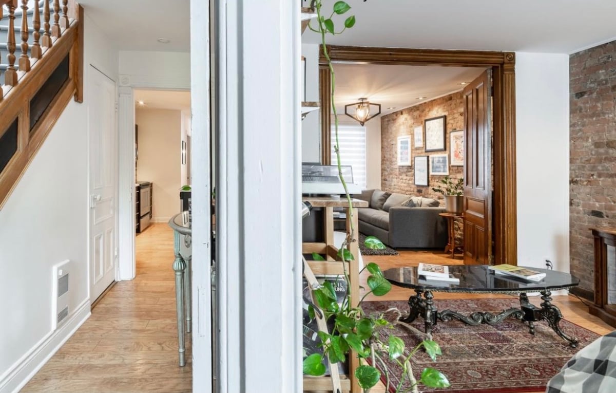 Charming 3 BR at heart of DT MTL