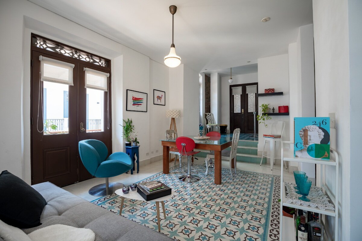 Long Term Only - Amazing Apartment in Casco Viejo