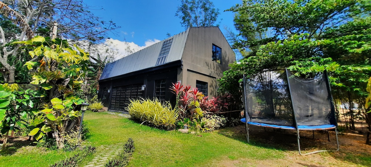 Modern Barn House in Sariaya Quezon