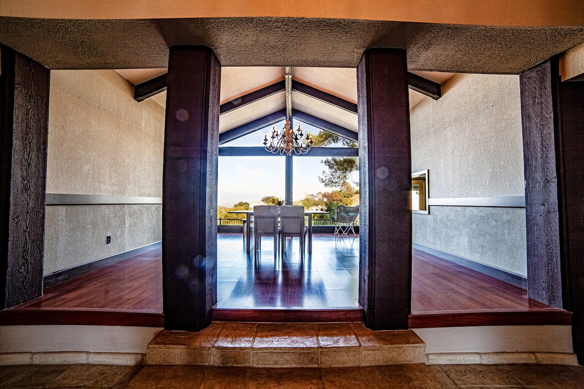 Chino Hills Sanctuary Views & Sauna/Vacation house
