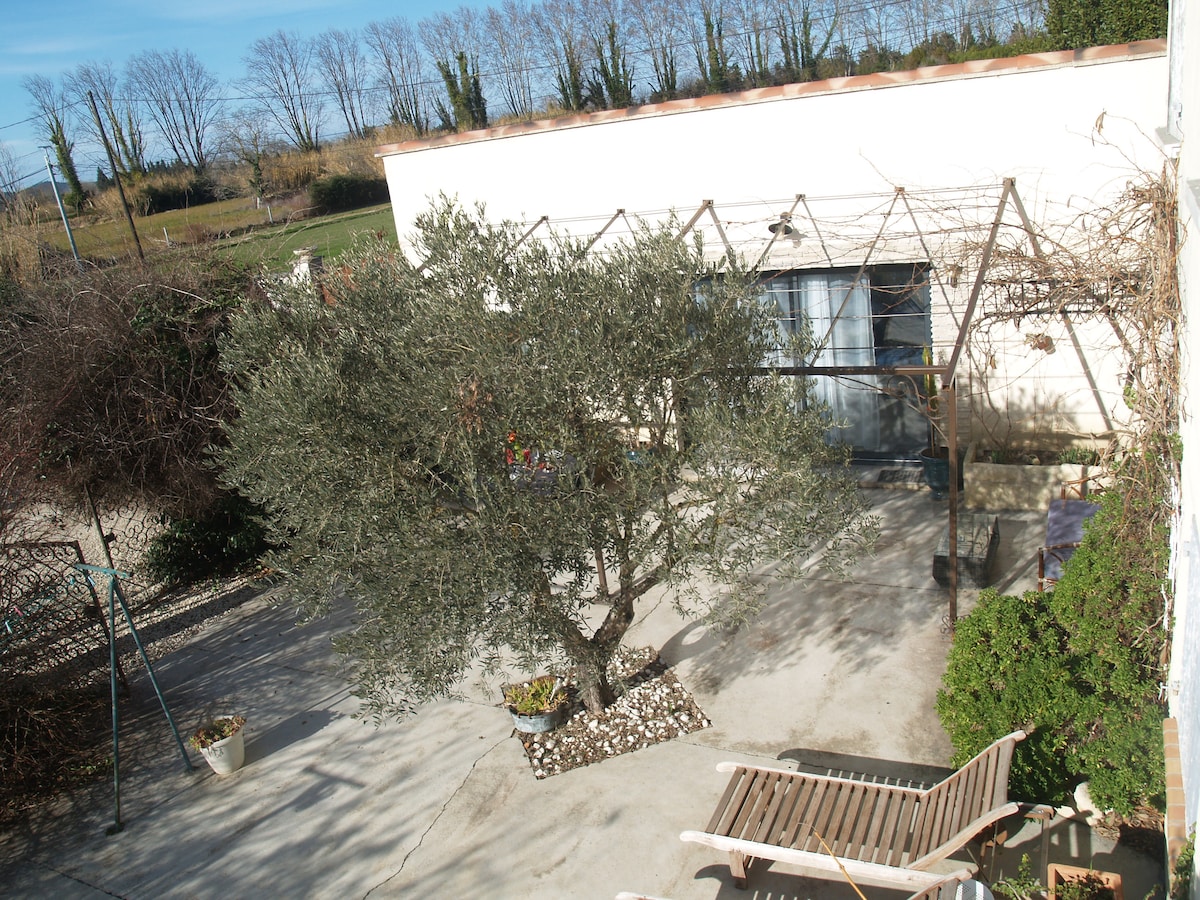 Petite maison à la campagne