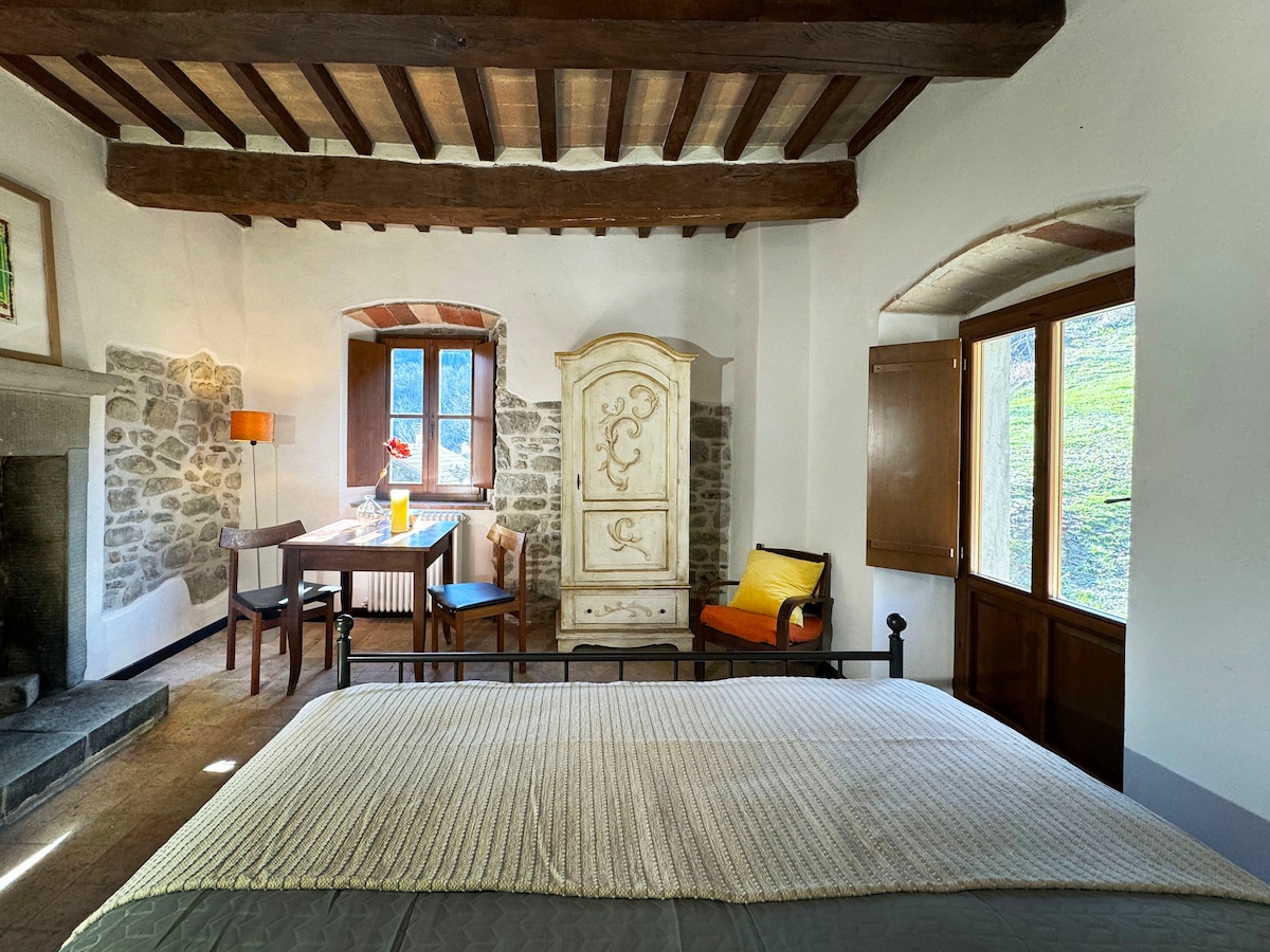 Serene Tuscan Retreat:Valley-View Suite IlVigno206