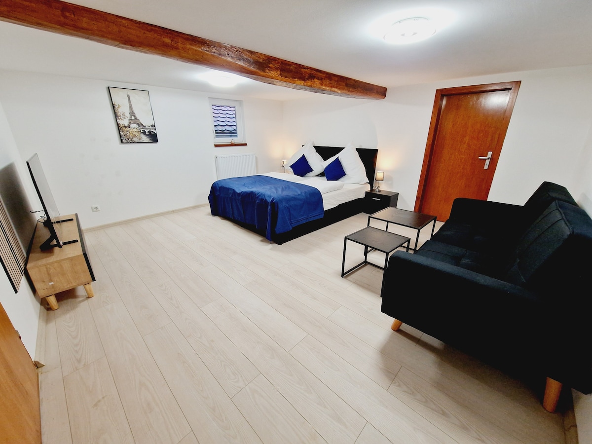 Frisch Sanierte 3 Zimmer Wohnung