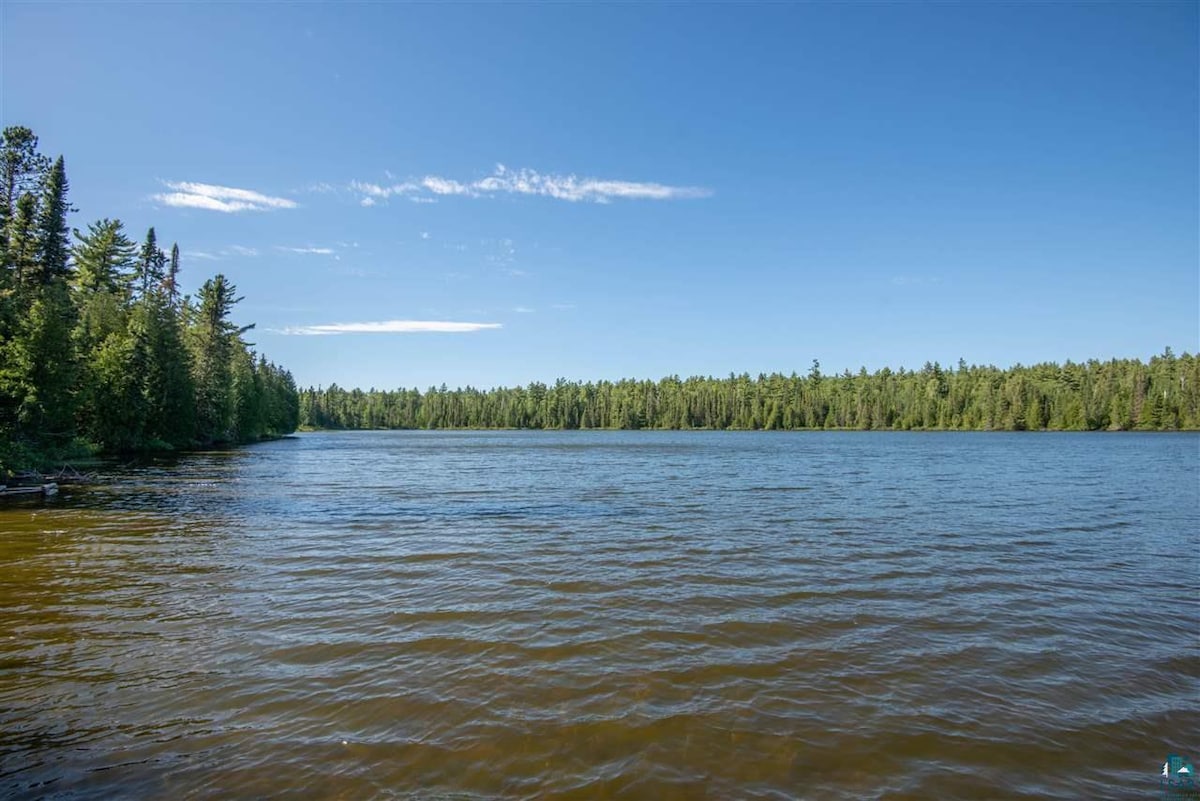 Gunflint Yurt on Private Lake