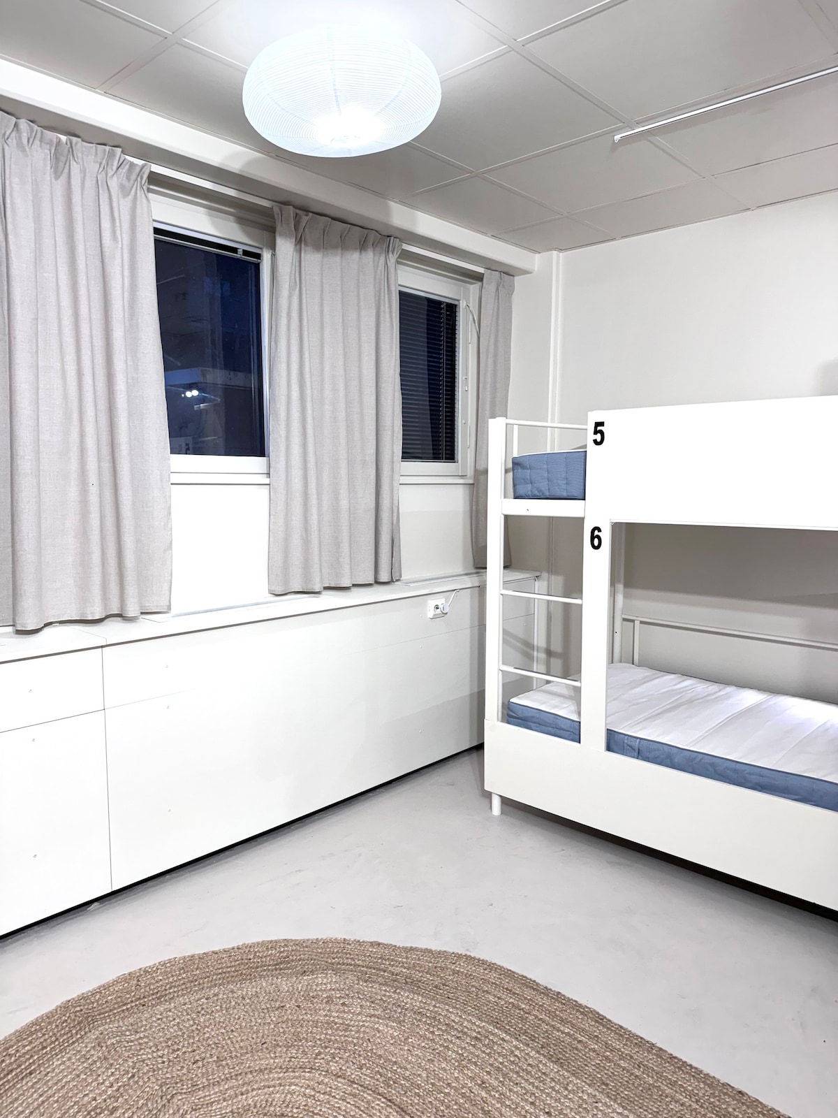 Nomad Gardet: 6 Bed Mixed Dorm Room