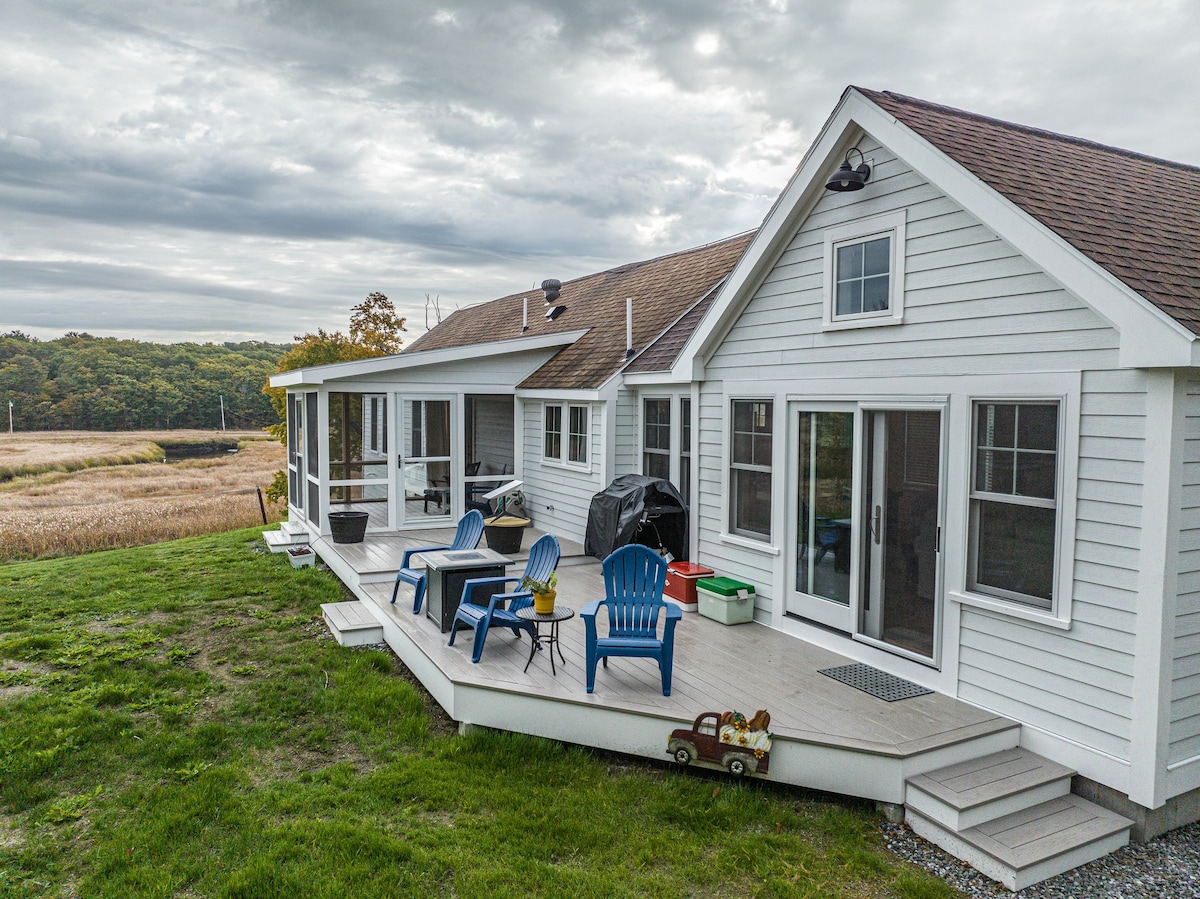 Renovated Waterfront Home 300yrs