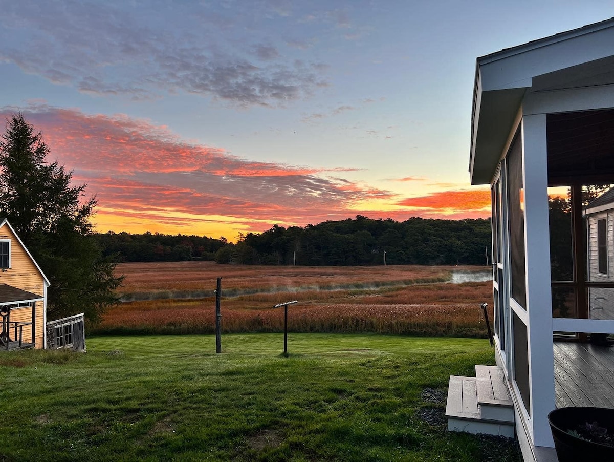 Renovated Waterfront Home 300yrs