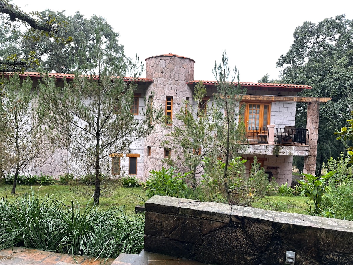 美丽的Casa de Campo "Los Encinos"