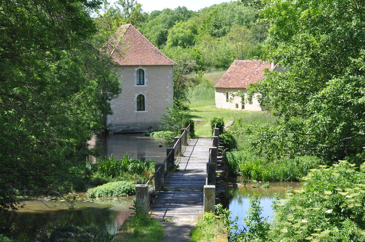 Le moulin brûlé