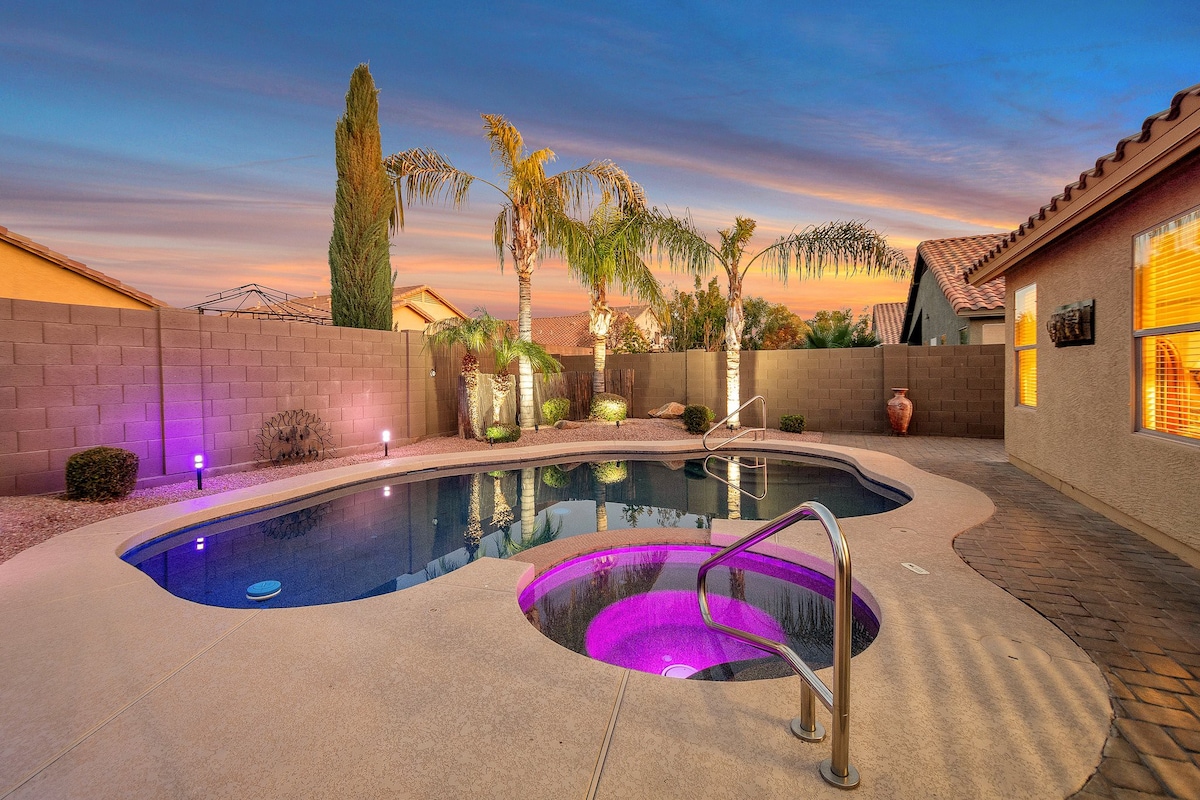 Desert Delight: Private Pool and Spa