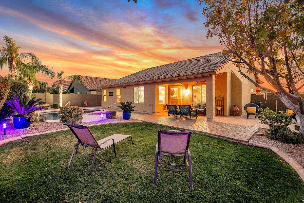 Desert Delight: Private Pool and Spa