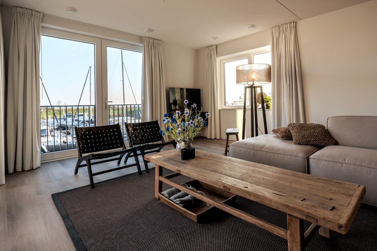 Luxurious 6-person loft at the port of Kamperland
