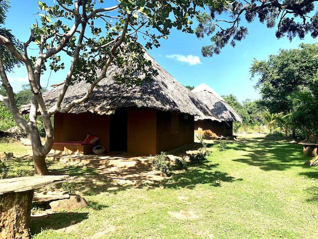 Hambegamuwa的民宿