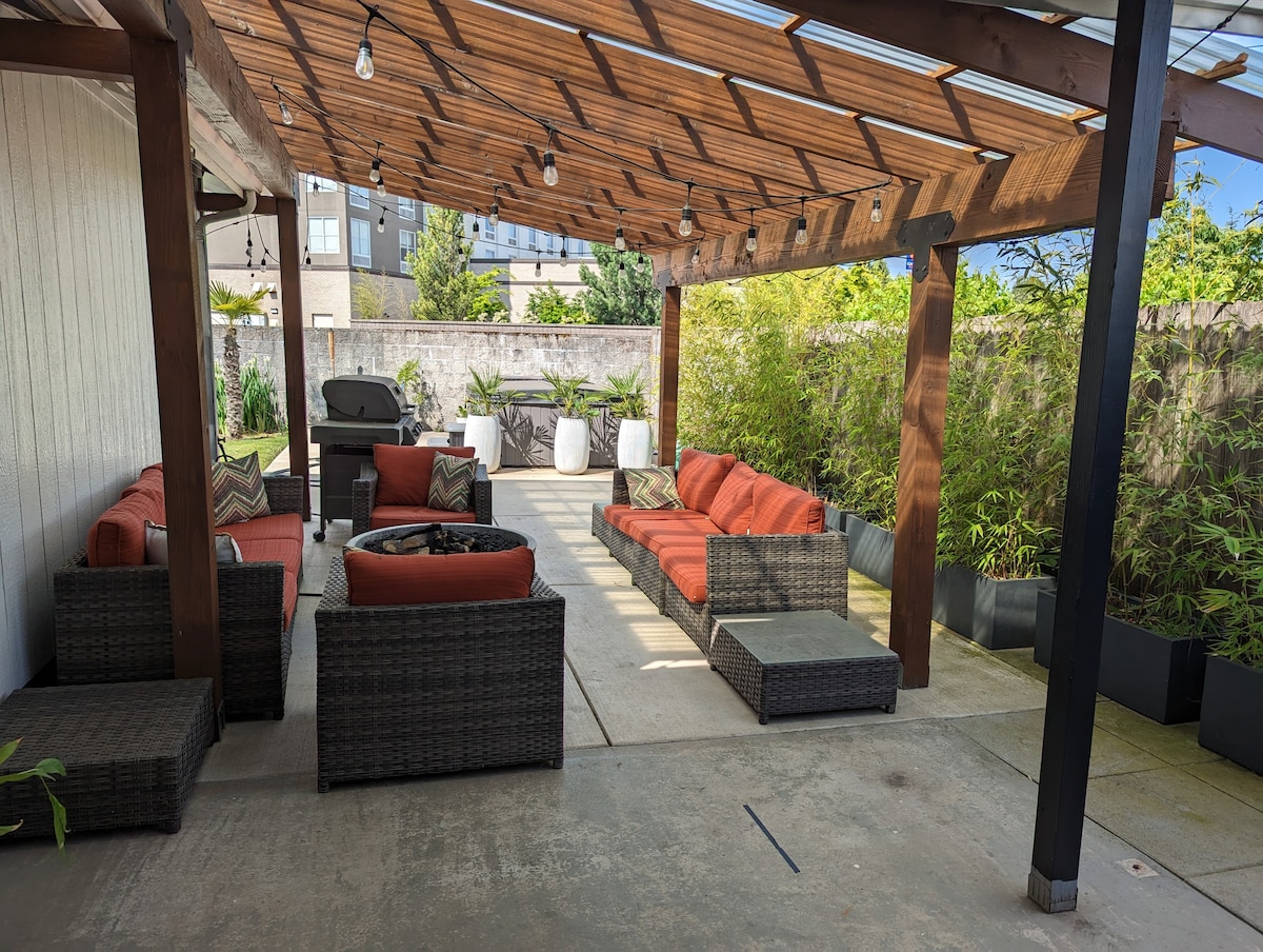 Open Concept, Covered Patio