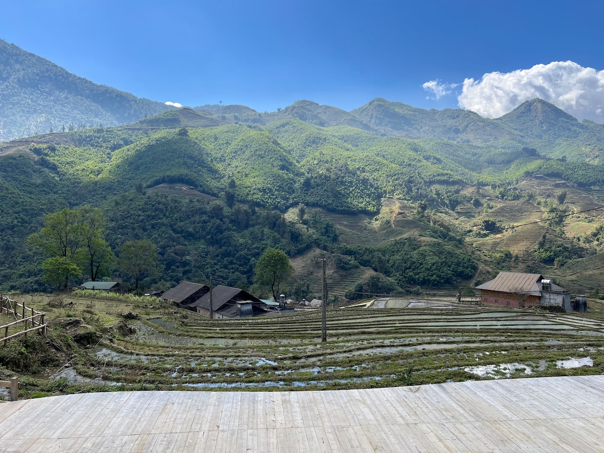 De Mong Sapa 1 ，可欣赏山景，欣赏稻田美景