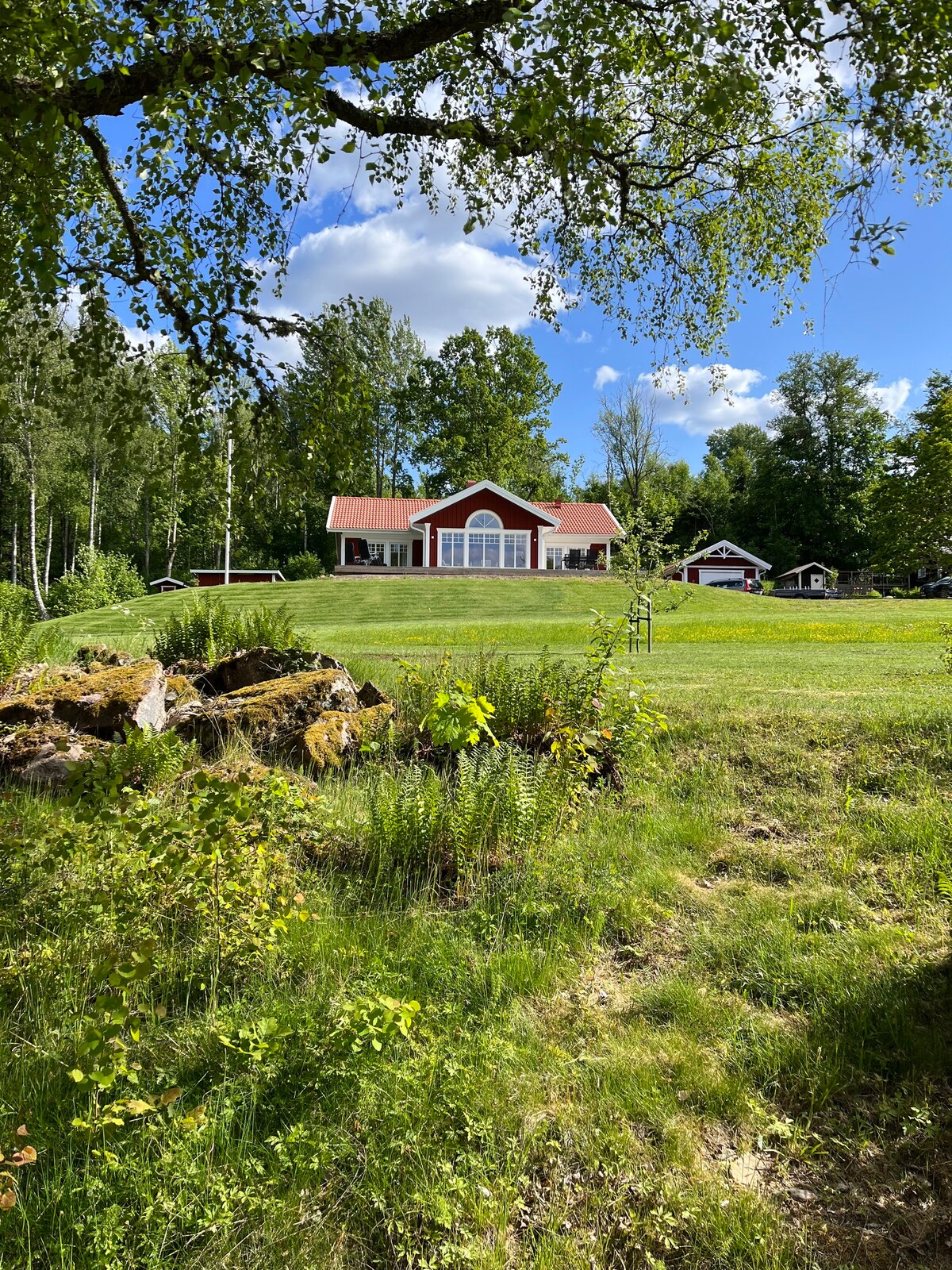 Nybyggd stuga vid Ören