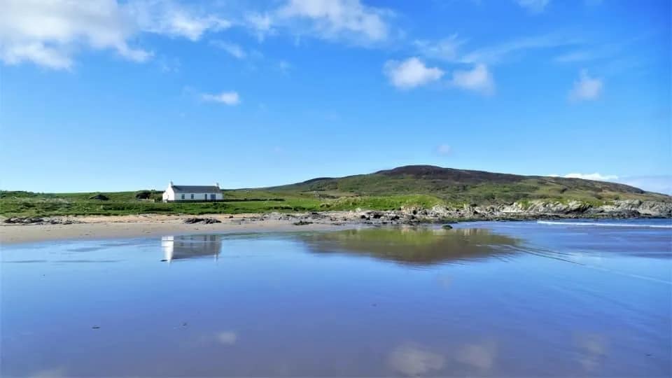 Traigh - Kintra Beach Cottages