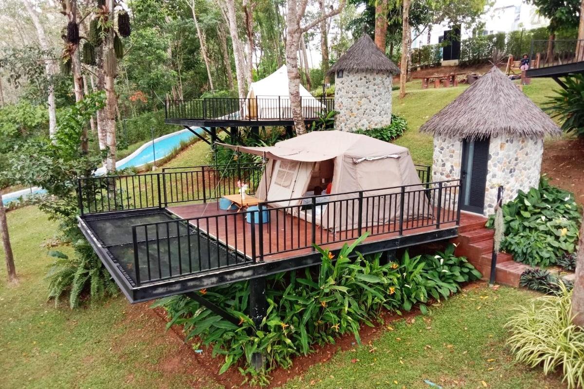 Naturehike Glamping in tropical jungle