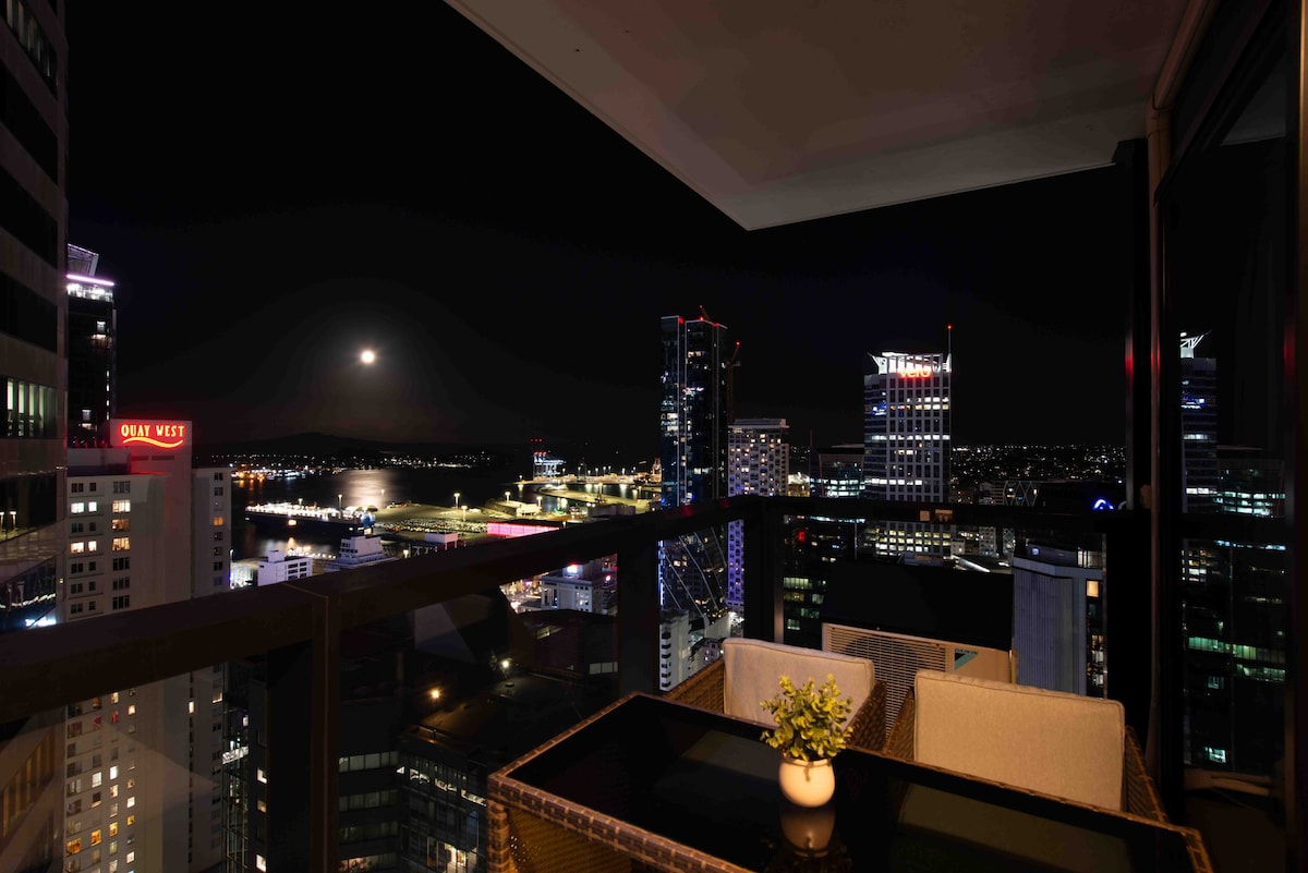 Seaview 2BR Penthouse Apt in Britomart